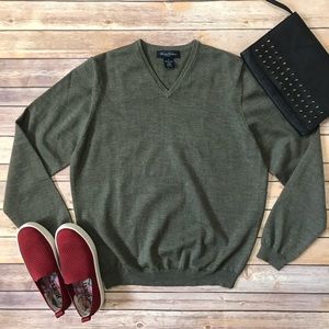 Brooks Brothers Green Stretch V-Neck Sweater